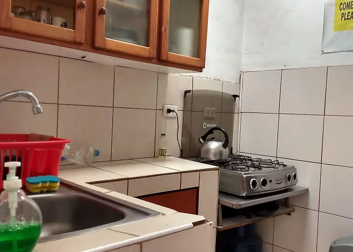 Chelitos Backpacker Hostel